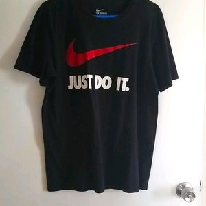 Nike T-shirt Mens Size L